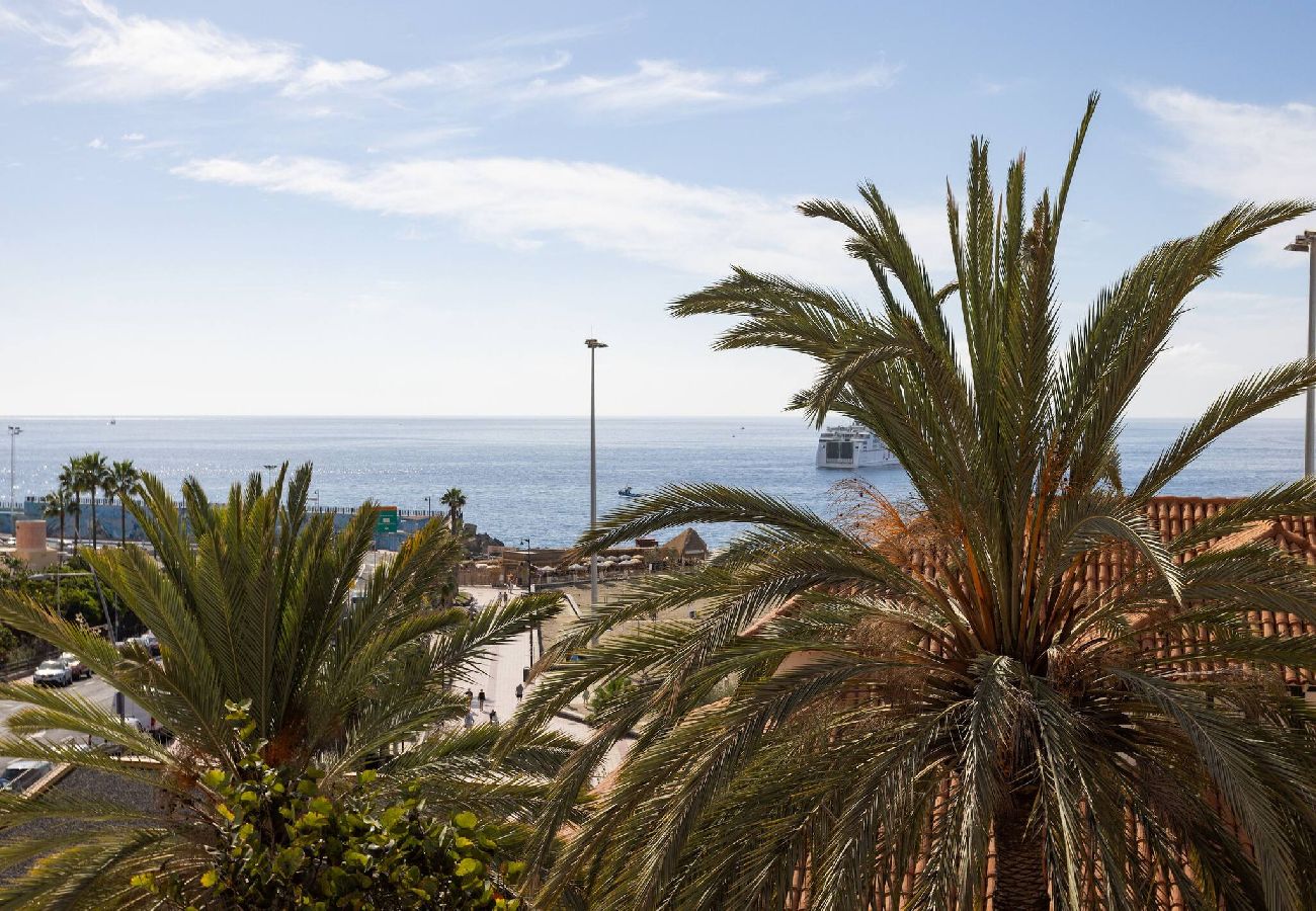 Apartamento en Arona - Trip Los  Cristianos  cerca de playa 