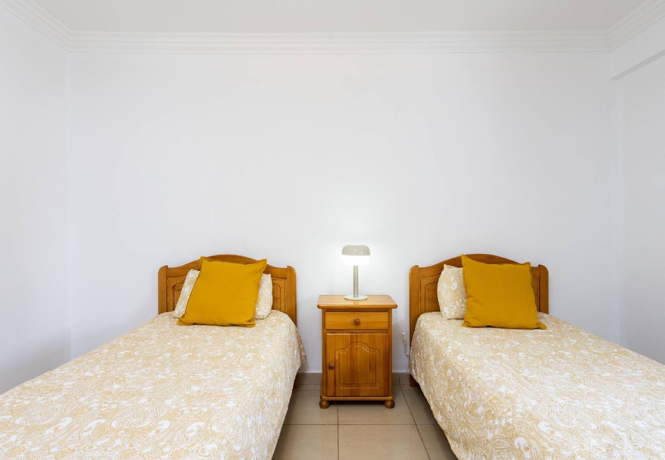 Apartamento en Arona - Trip Los Cristianos plaza 