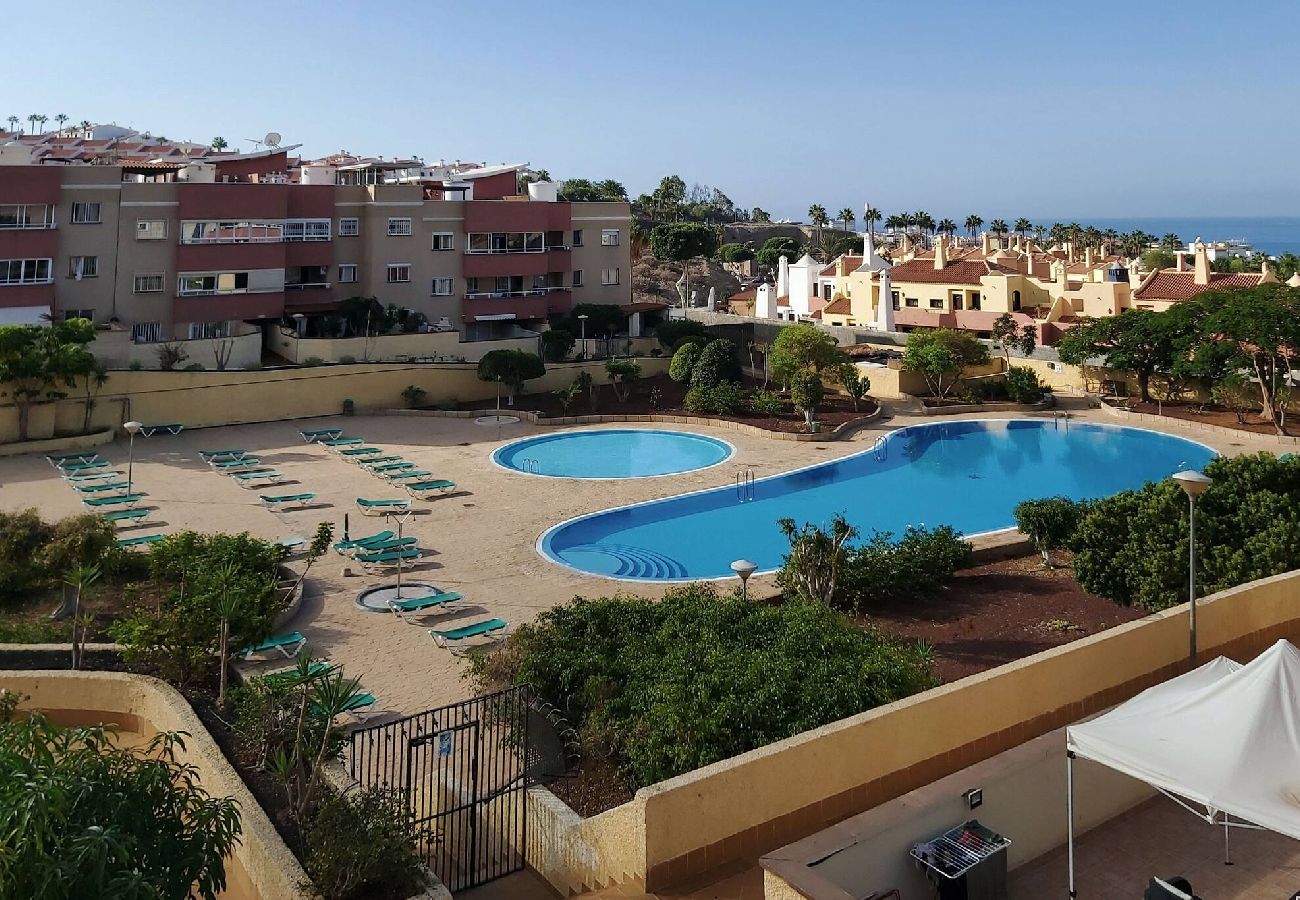 Apartamento en Costa Adeje - Live Costa Adeje Terraza y piscina 