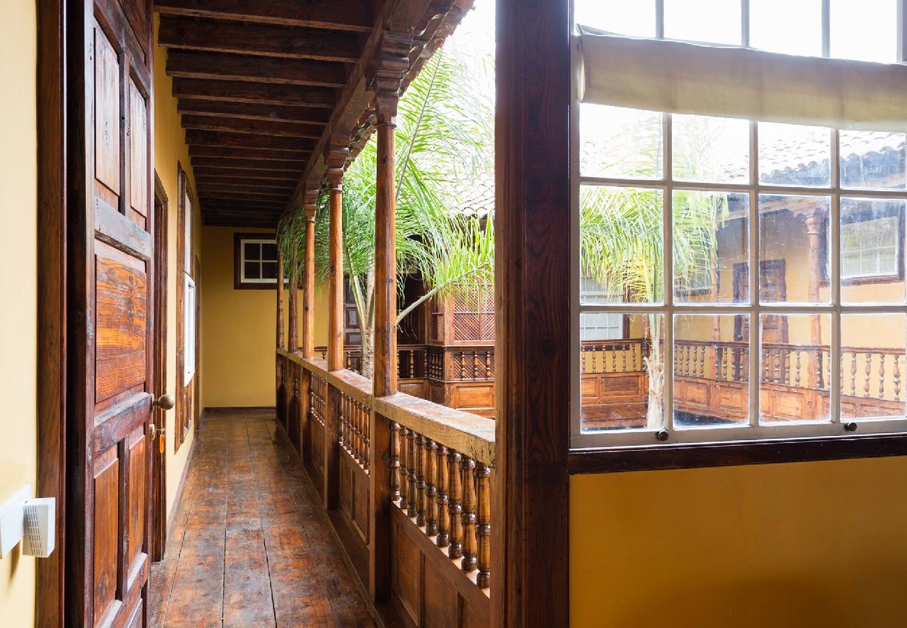 Apartamento en La Orotava - Live Orotava Casa antigua Patrimonio nacional 