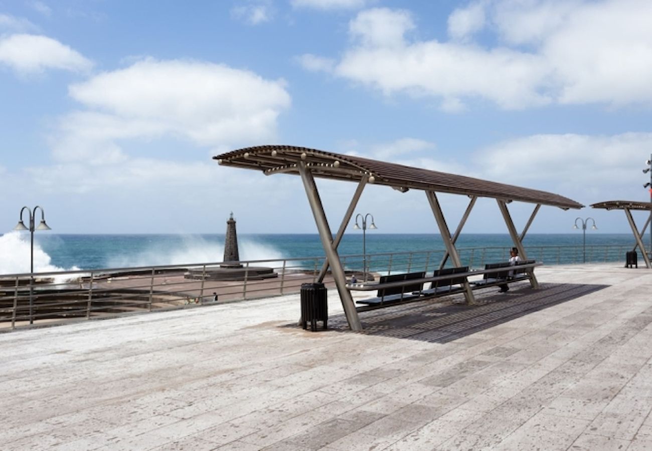 Apartamento en Bajamar - Live Bajamar Luna c/ Balcón y Vistas al Mar 