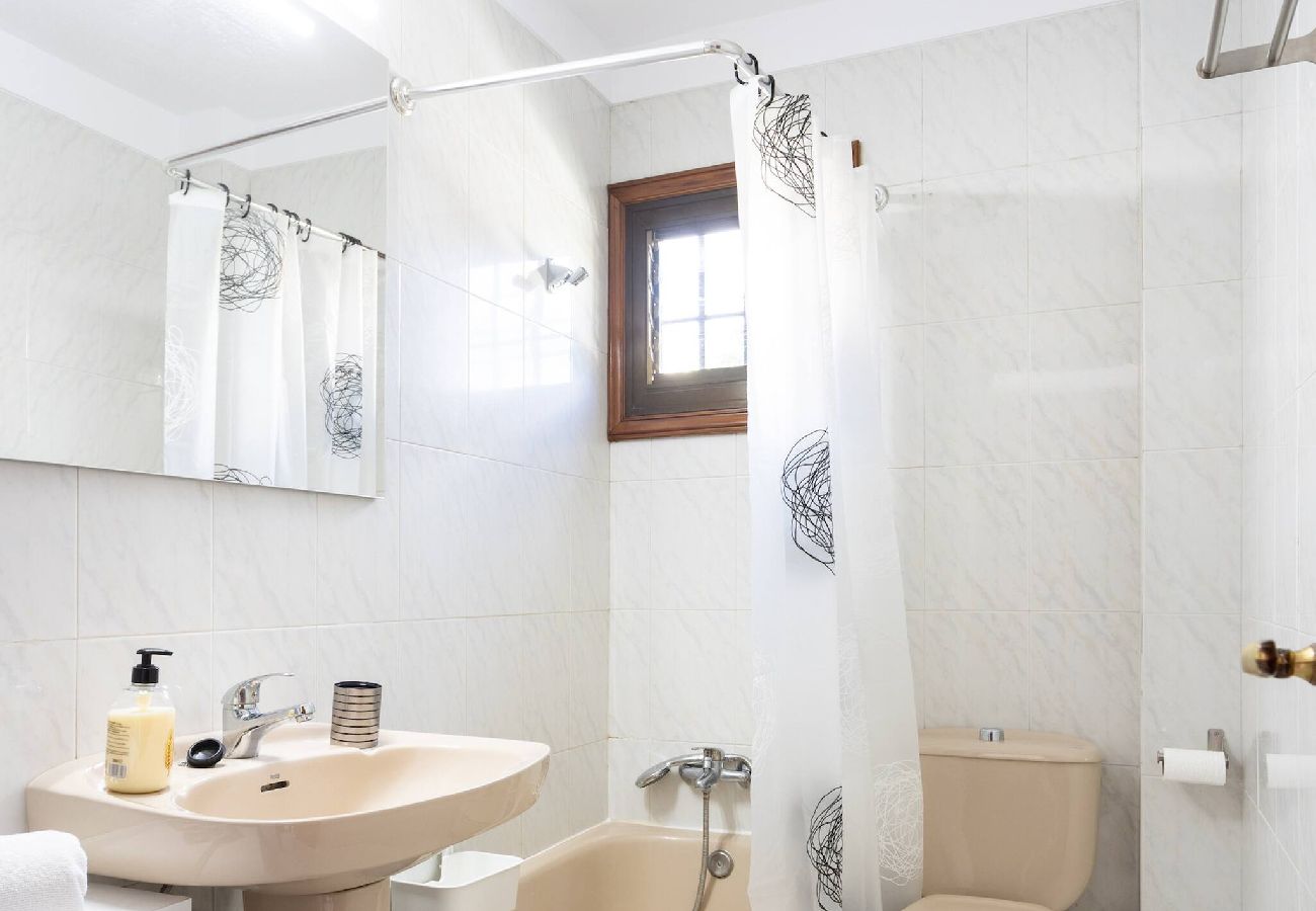 Apartamento en Arona - Live Cardon las Americas con piscina y terraza 