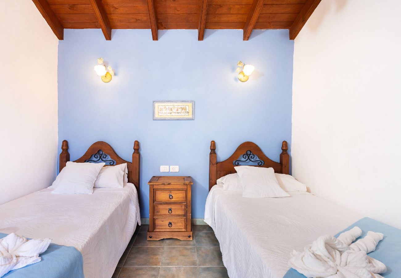 Casa en Buenavista del Norte - LIVE MASCA CASATARUCHO 