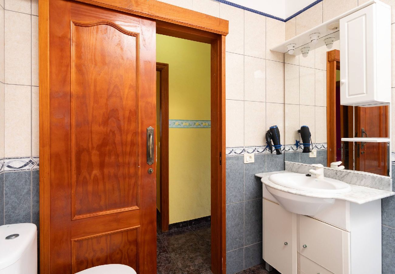 Apartamento en Icod de los Vinos - Live Icod Buen Paso casa con terraza y barbacoa 