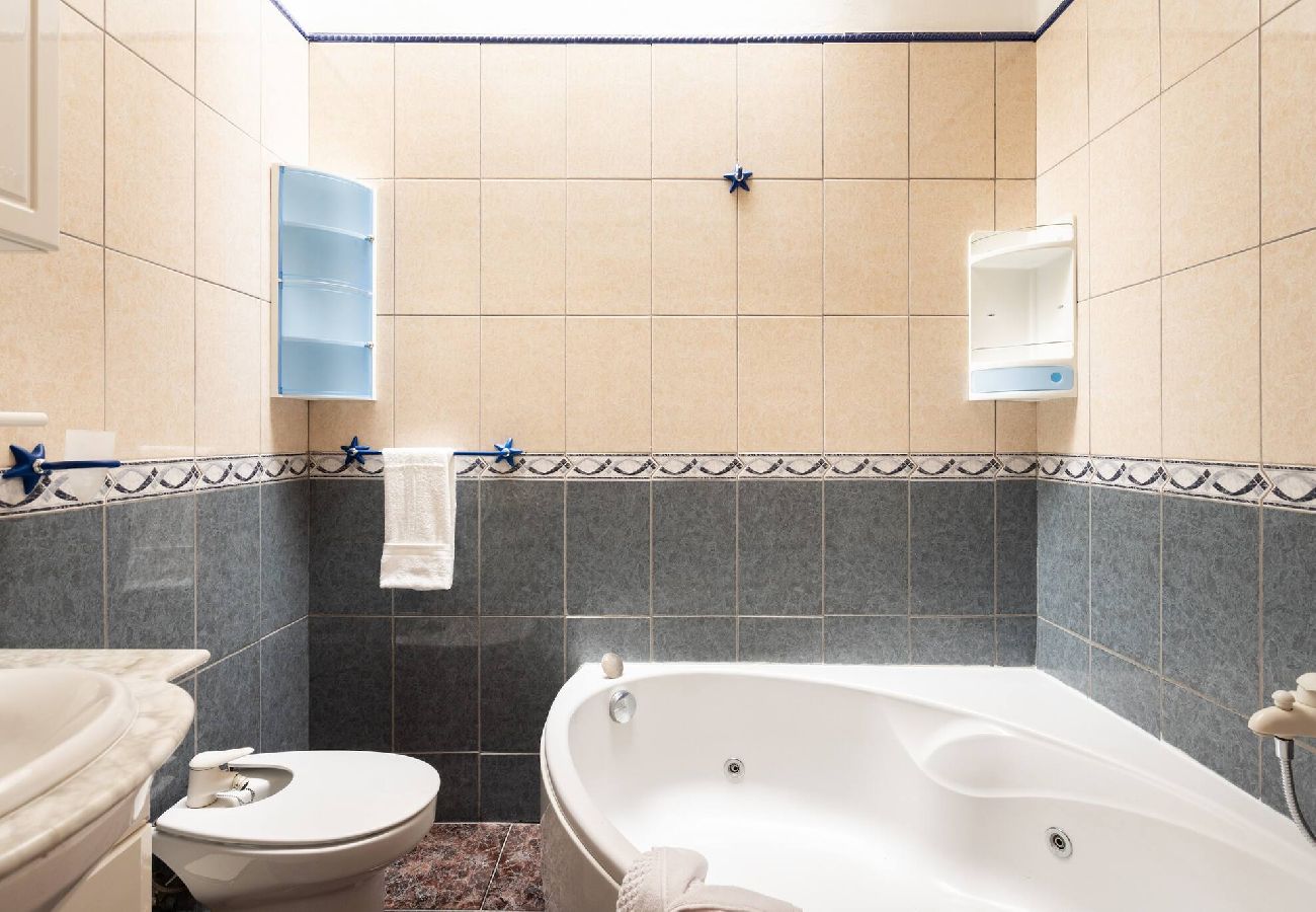 Apartamento en Icod de los Vinos - Live Icod Buen Paso casa con terraza y barbacoa 