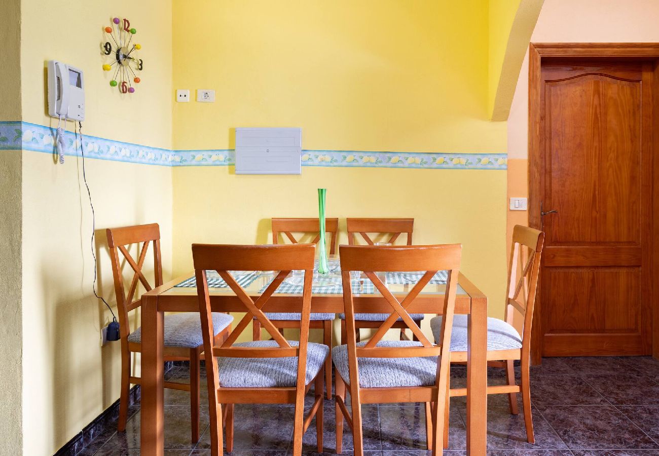 Apartamento en Icod de los Vinos - Live Icod Buen Paso casa con terraza y barbacoa 