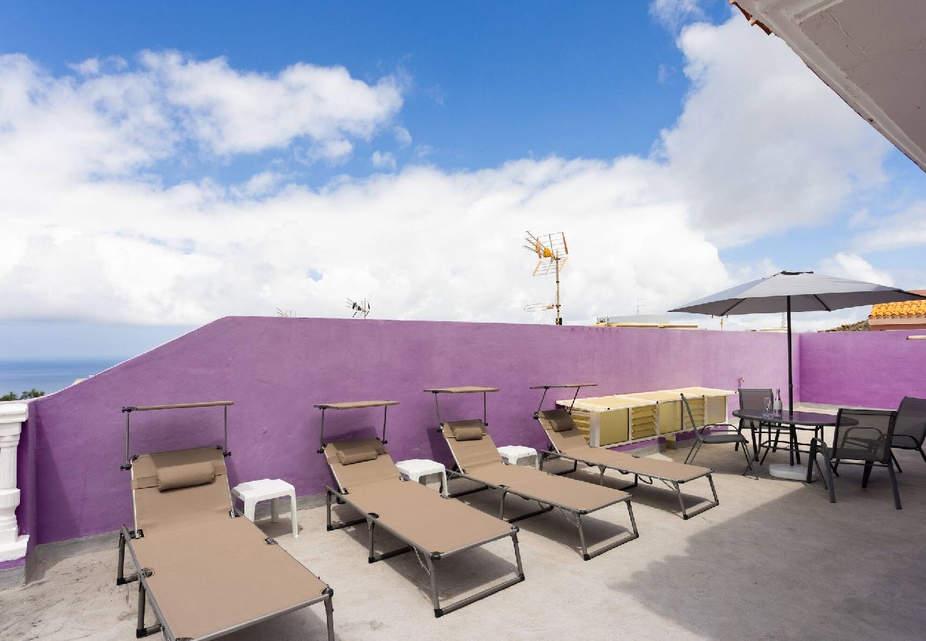 Apartamento en Icod de los Vinos - Live Icod Buen Paso casa con terraza y barbacoa 