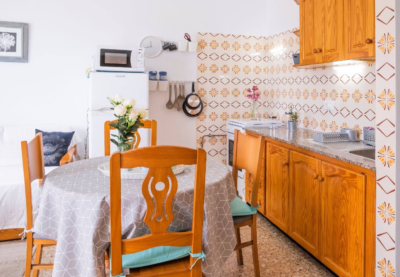 Apartamento en San Cristobal de La Laguna - Live Tenerife La Barranquera con vistas al mar 
