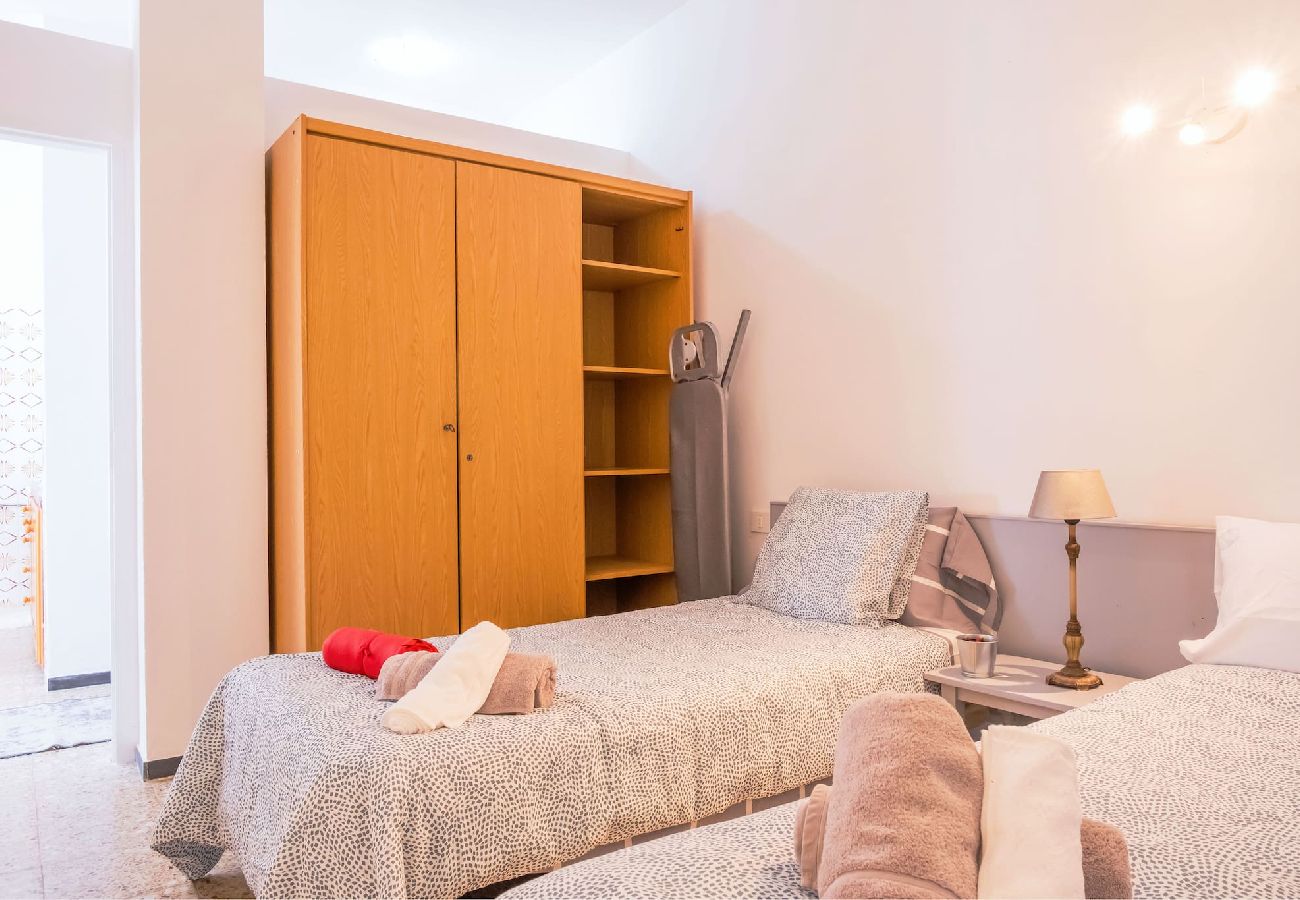 Apartamento en San Cristobal de La Laguna - Live Tenerife La Barranquera con vistas al mar 