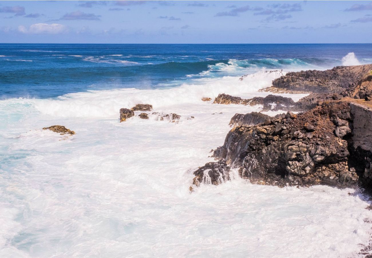 Apartamento en San Cristobal de La Laguna - Live Tenerife La Barranquera con vistas al mar 