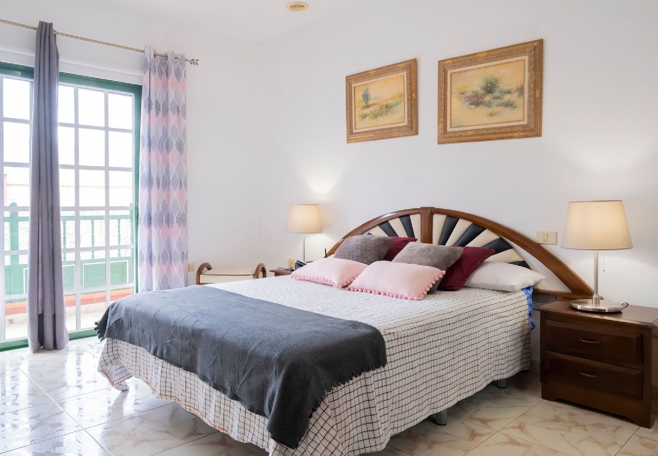 Apartamento en Candelaria - -