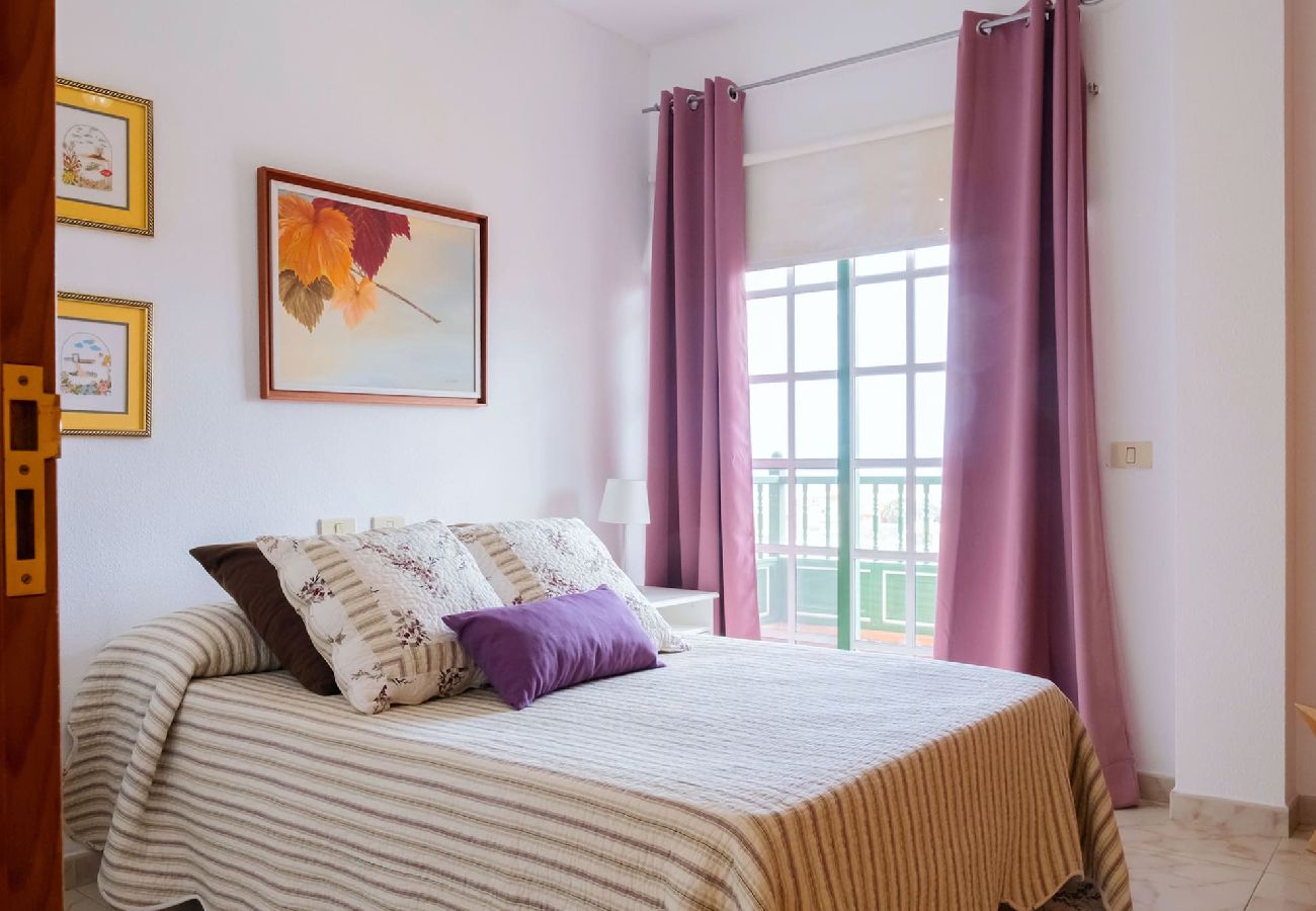 Apartamento en Candelaria - -