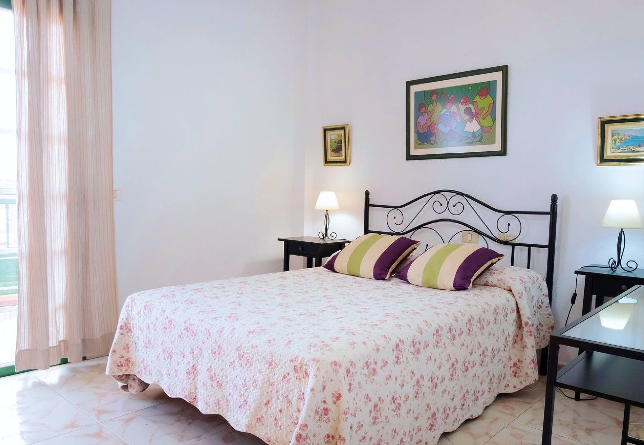 Apartamento en Candelaria - -
