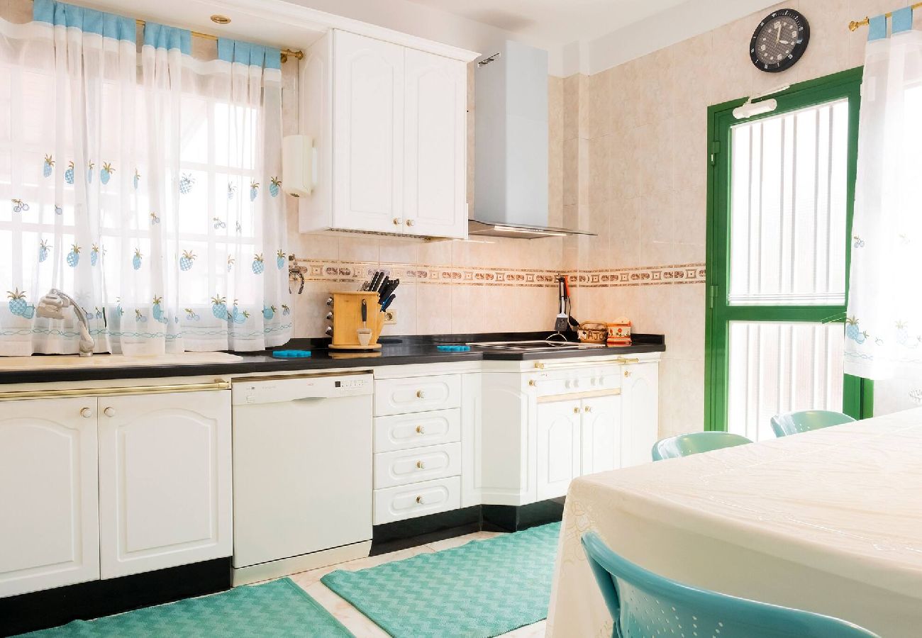 Apartamento en Candelaria - -