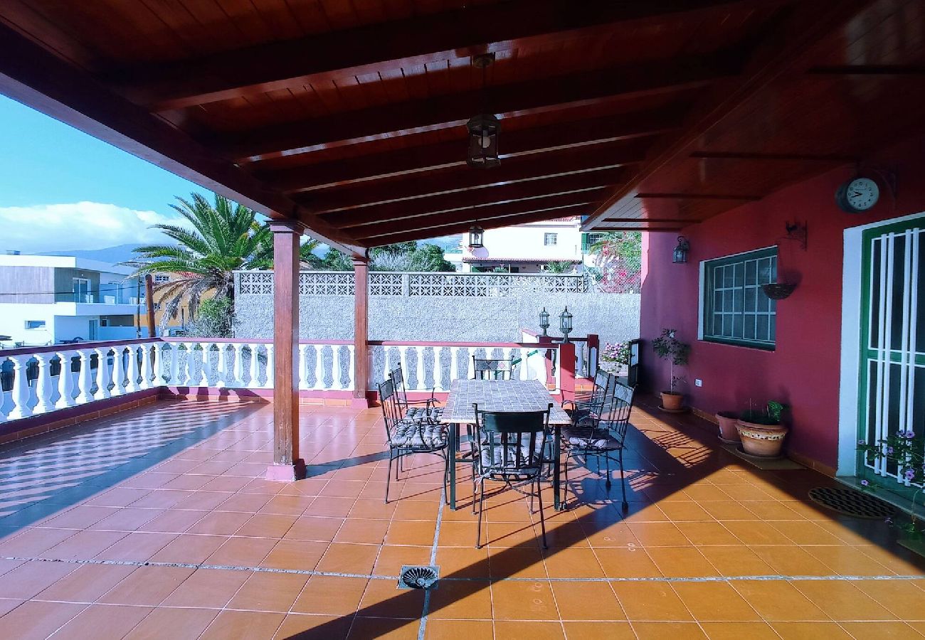 Apartamento en Candelaria - -