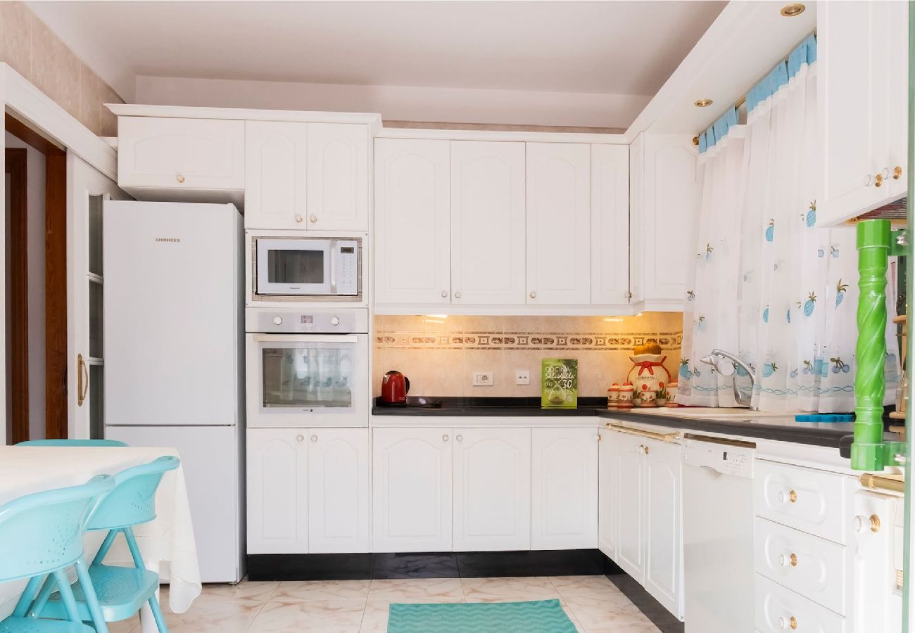 Apartamento en Candelaria - -