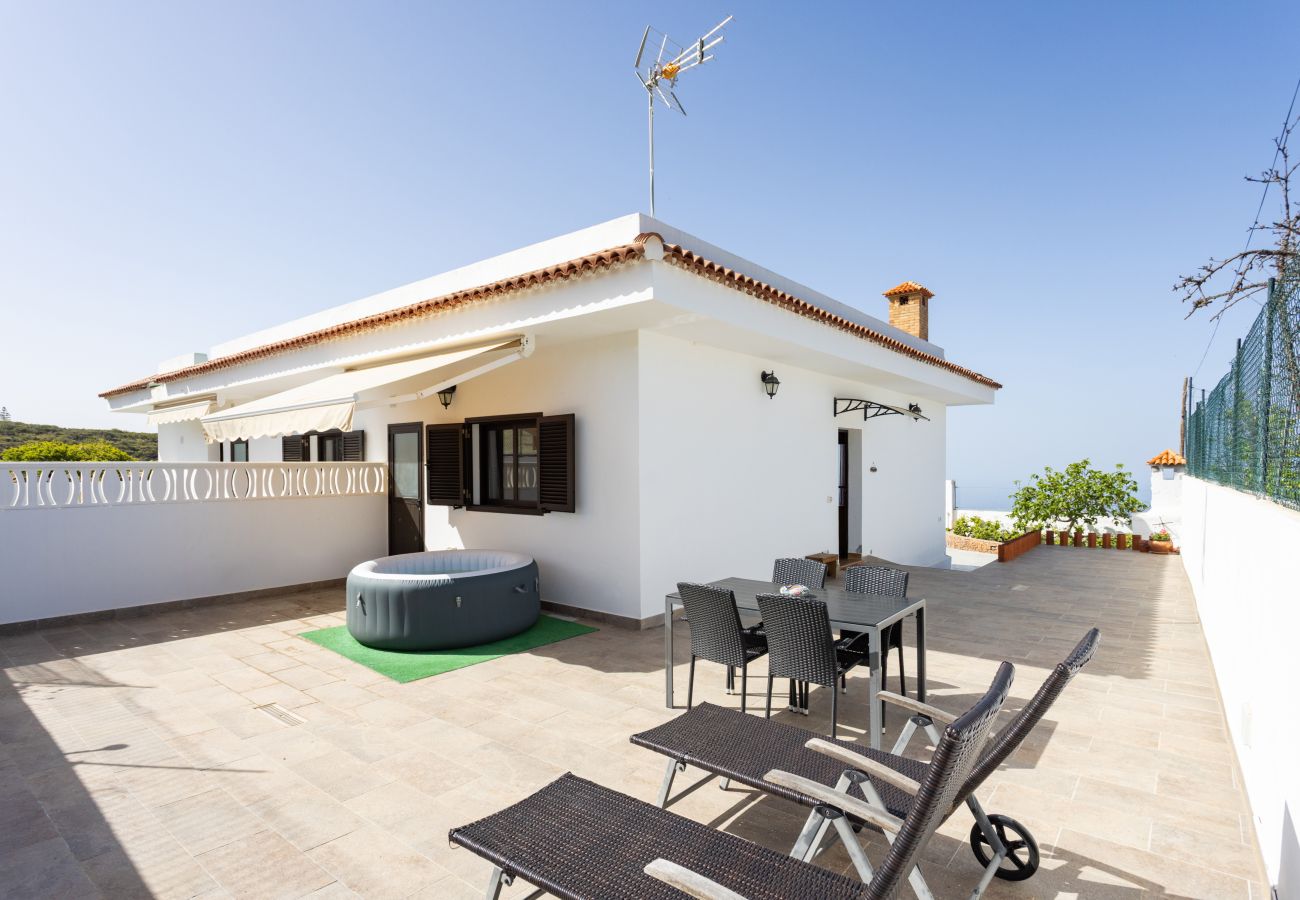 Casa en Adeje - Live Adeje Taucho Relax Place with Terrace