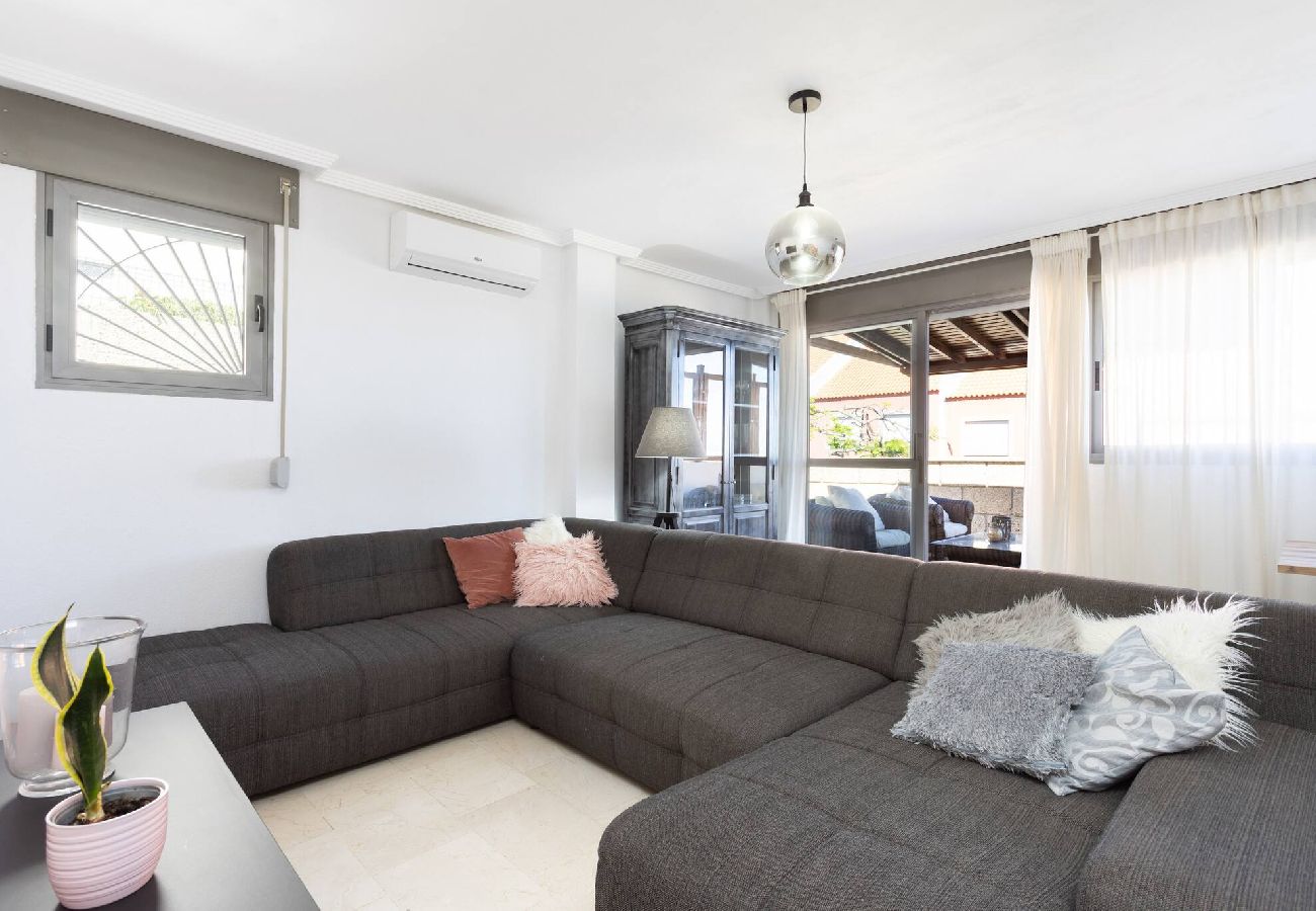 Casa en Candelaria - -