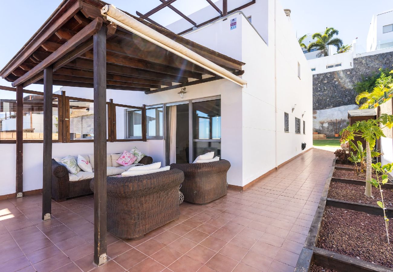 Casa en Candelaria - -