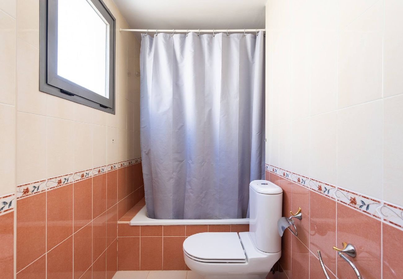 Casa en Candelaria - -