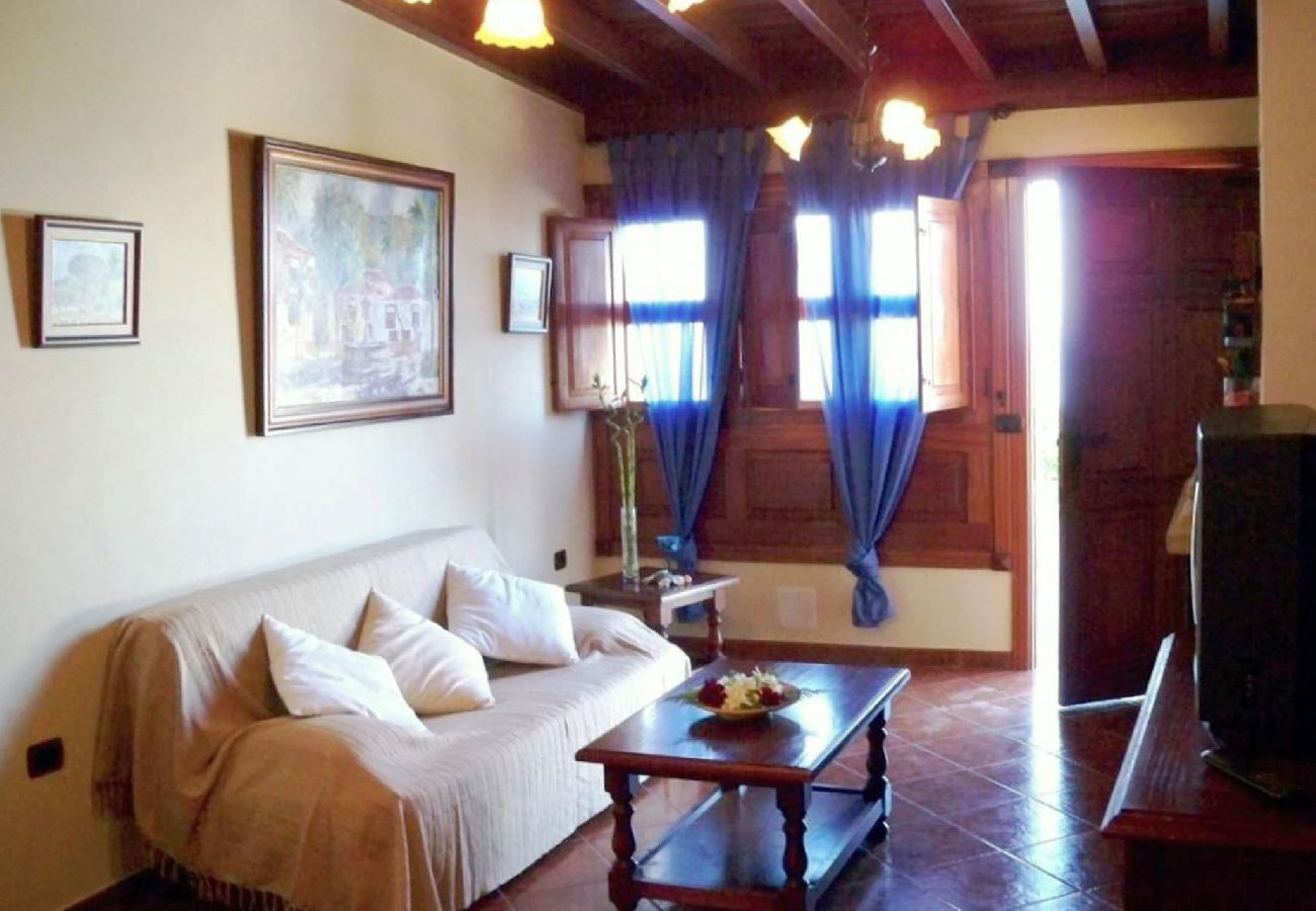 Casa en Icod de los Vinos -  Live Icod la Furnia 1