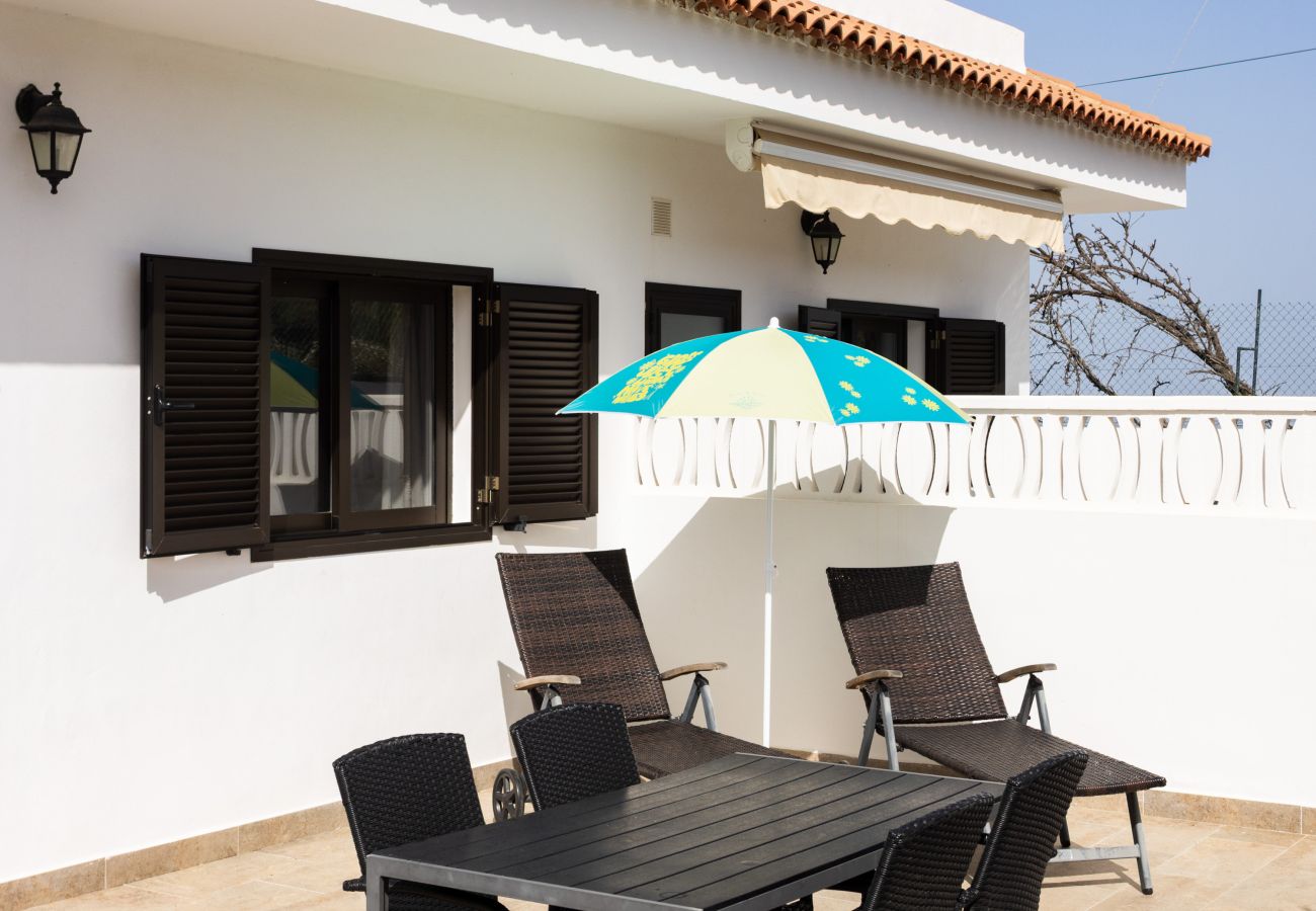 Villa en Adeje - Live Adeje Ifonche Relax Place with Terrace 