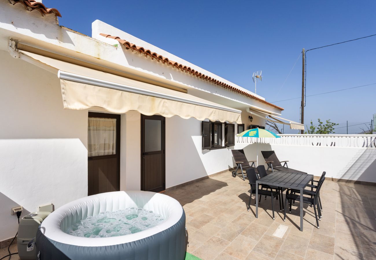 Villa en Adeje - Live Adeje Ifonche Relax Place with Terrace 