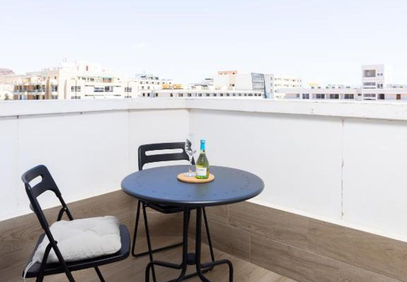 Apartamento en Playa de Las Americas - Live Americas Beach pool