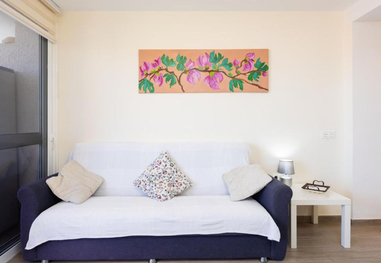 Apartamento en Playa de Las Americas - Live Americas Beach pool