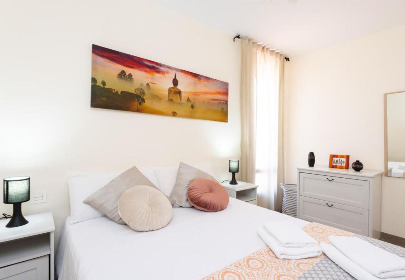 Apartamento en Playa de Las Americas - Live Americas Beach pool