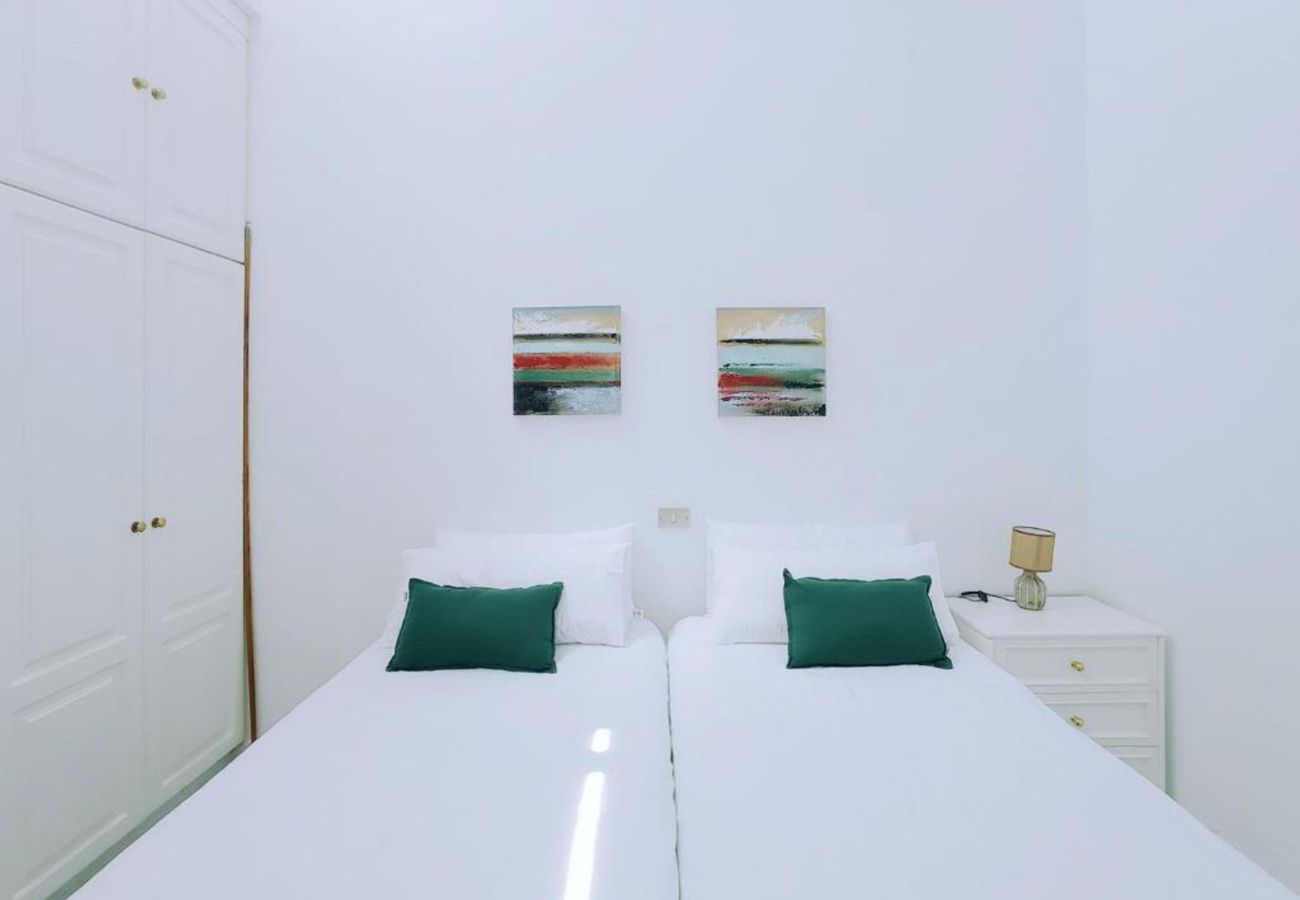 Casa en Arico -  Alojamiento Live Playa Chica Abades (Live My Place)
