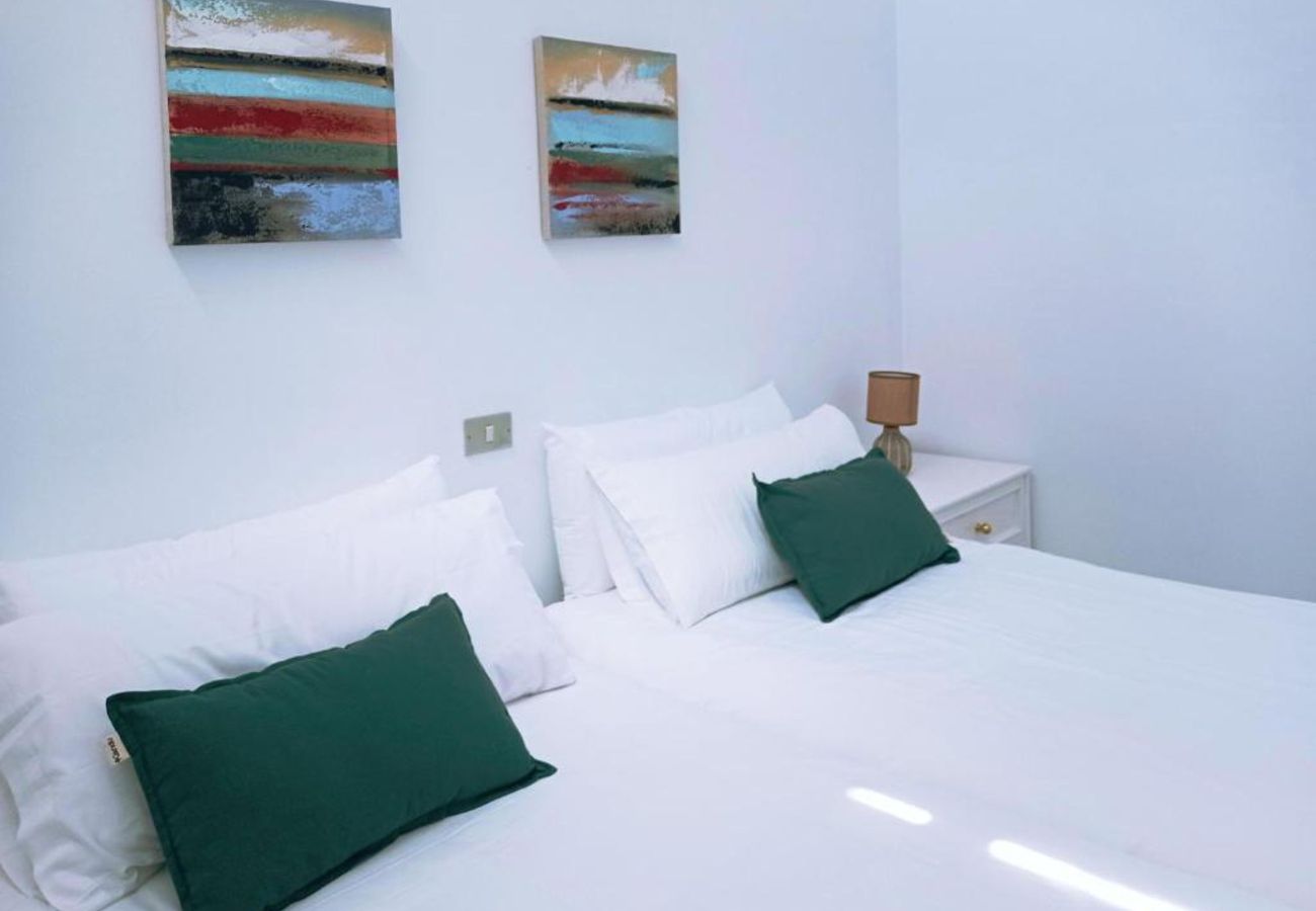 Casa en Arico -  Alojamiento Live Playa Chica Abades (Live My Place)