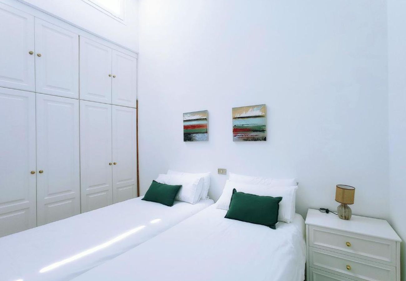 Casa en Arico -  Alojamiento Live Playa Chica Abades (Live My Place)