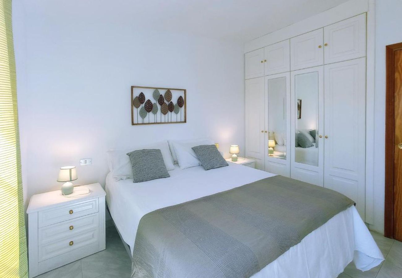 Casa en Arico -  Alojamiento Live Playa Chica Abades (Live My Place)