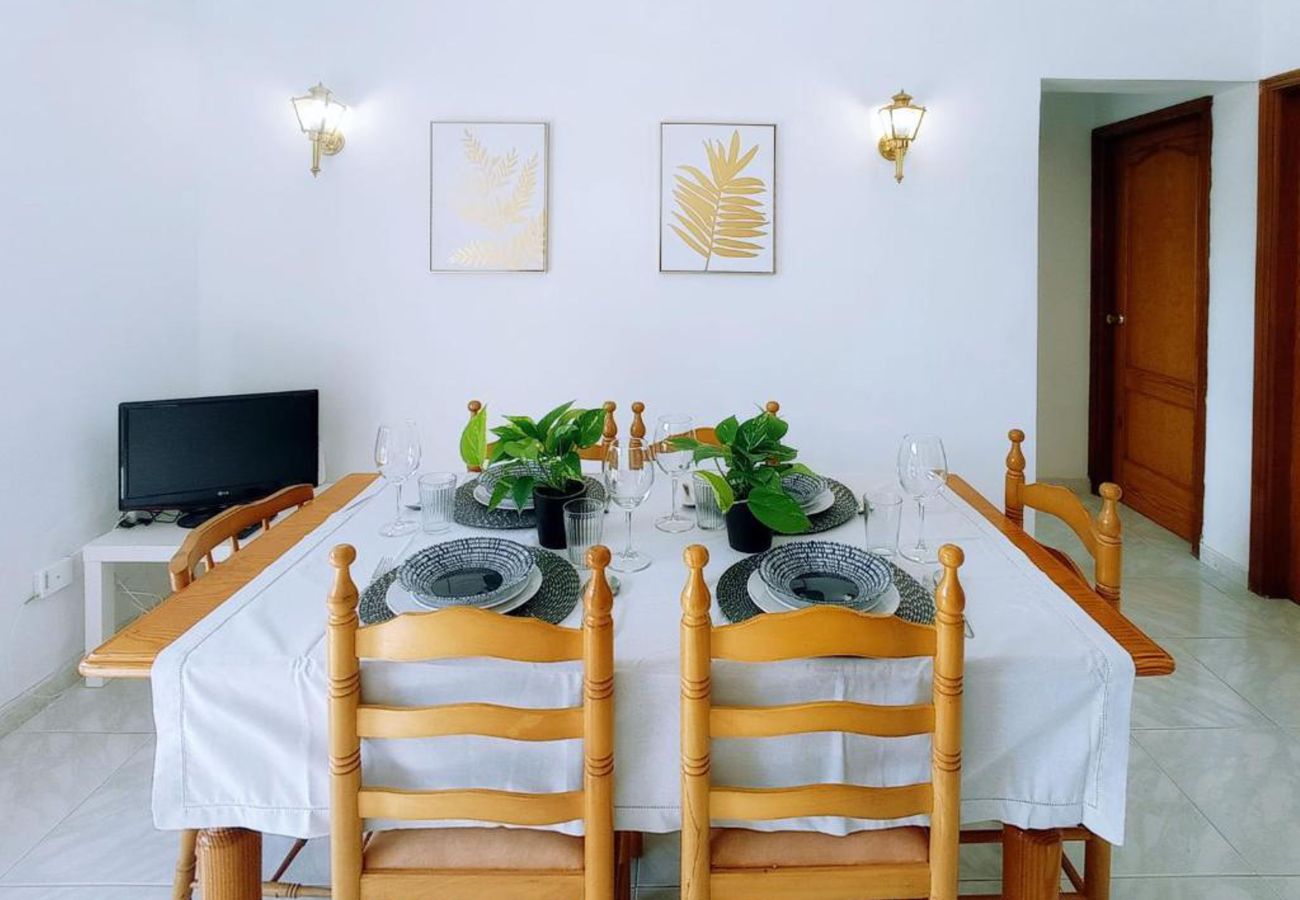 Casa en Arico -  Alojamiento Live Playa Chica Abades (Live My Place)