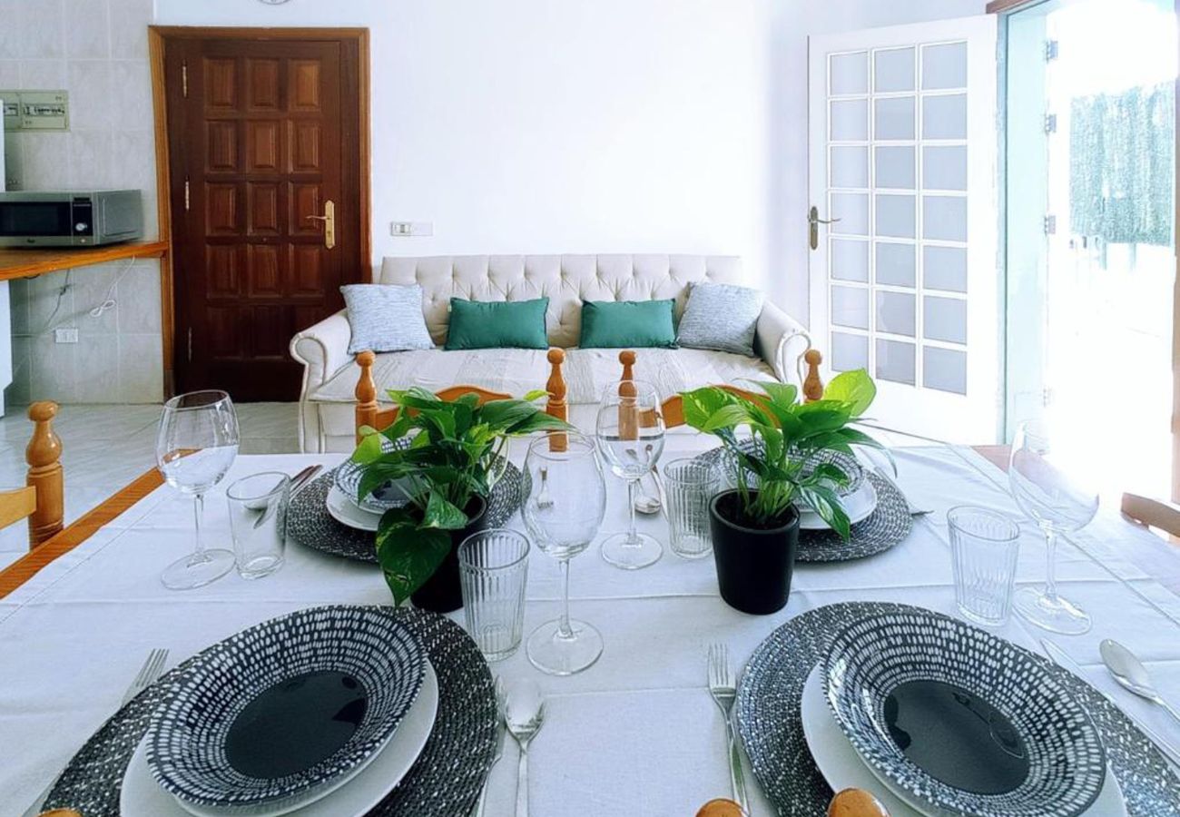 Casa en Arico -  Alojamiento Live Playa Chica Abades (Live My Place)