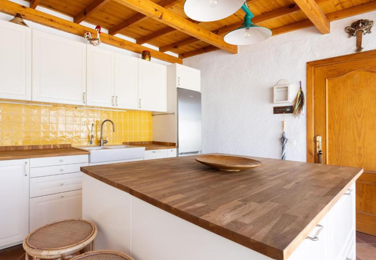Casa rural en Güimar - Live Socorro J F