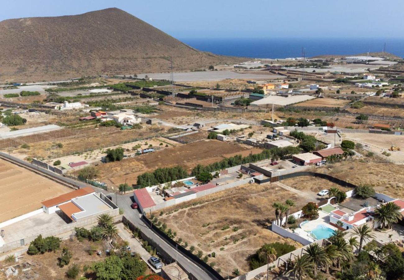 Casa rural en Güimar - Live Socorro J F