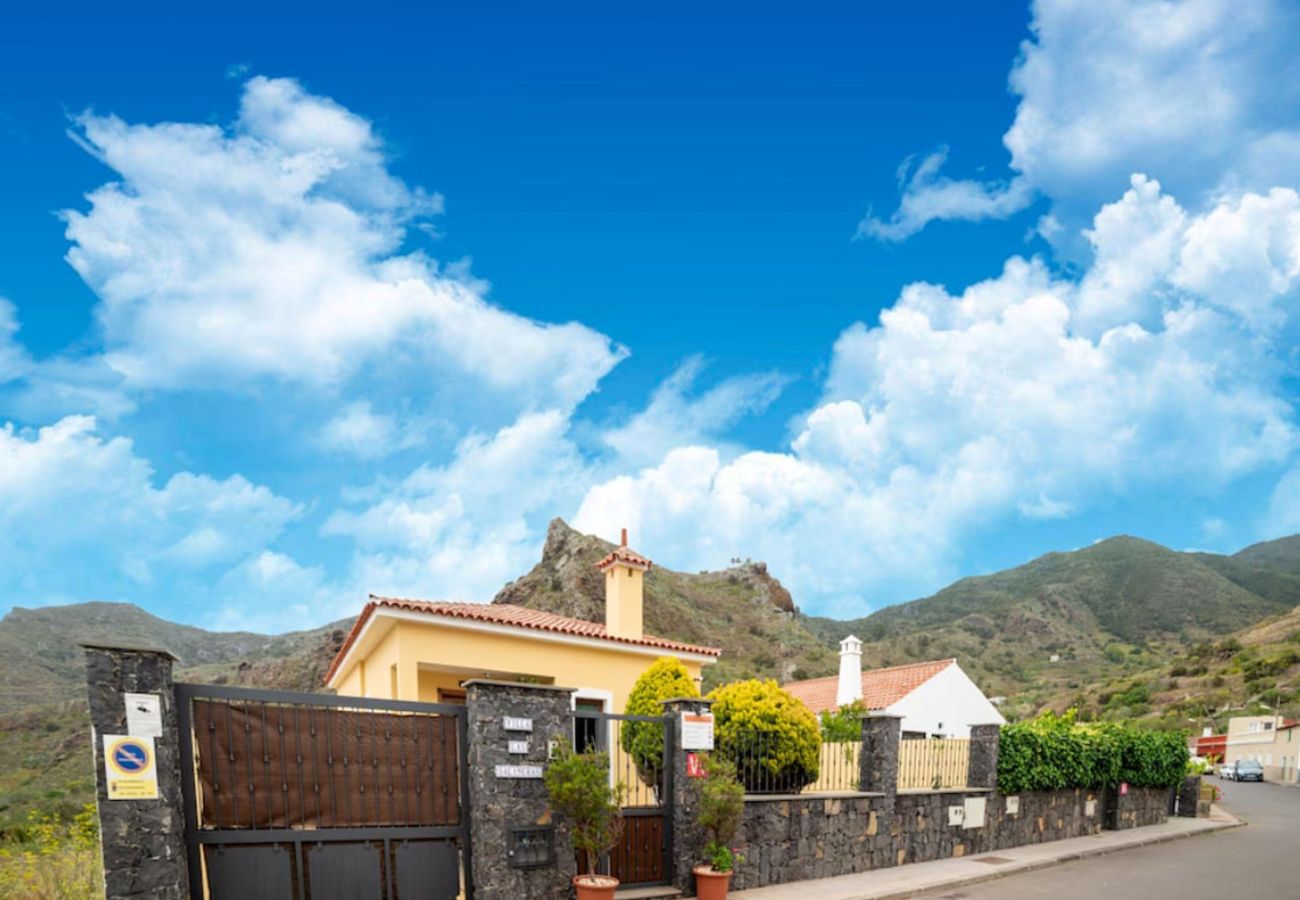 Villa en Los Silos - Live Villa Las Salineras