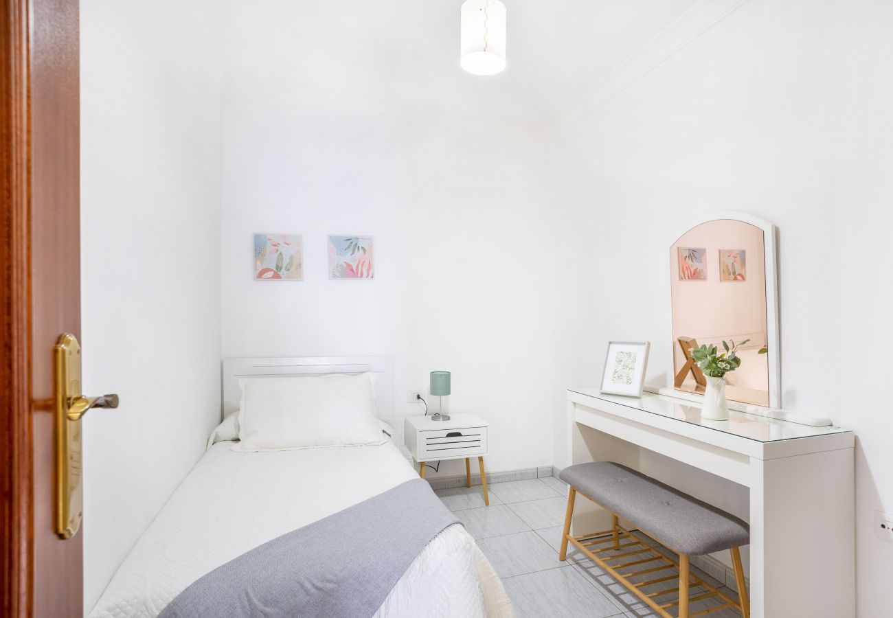 Apartamento en Arico - Live Arico la Jaca el Remo