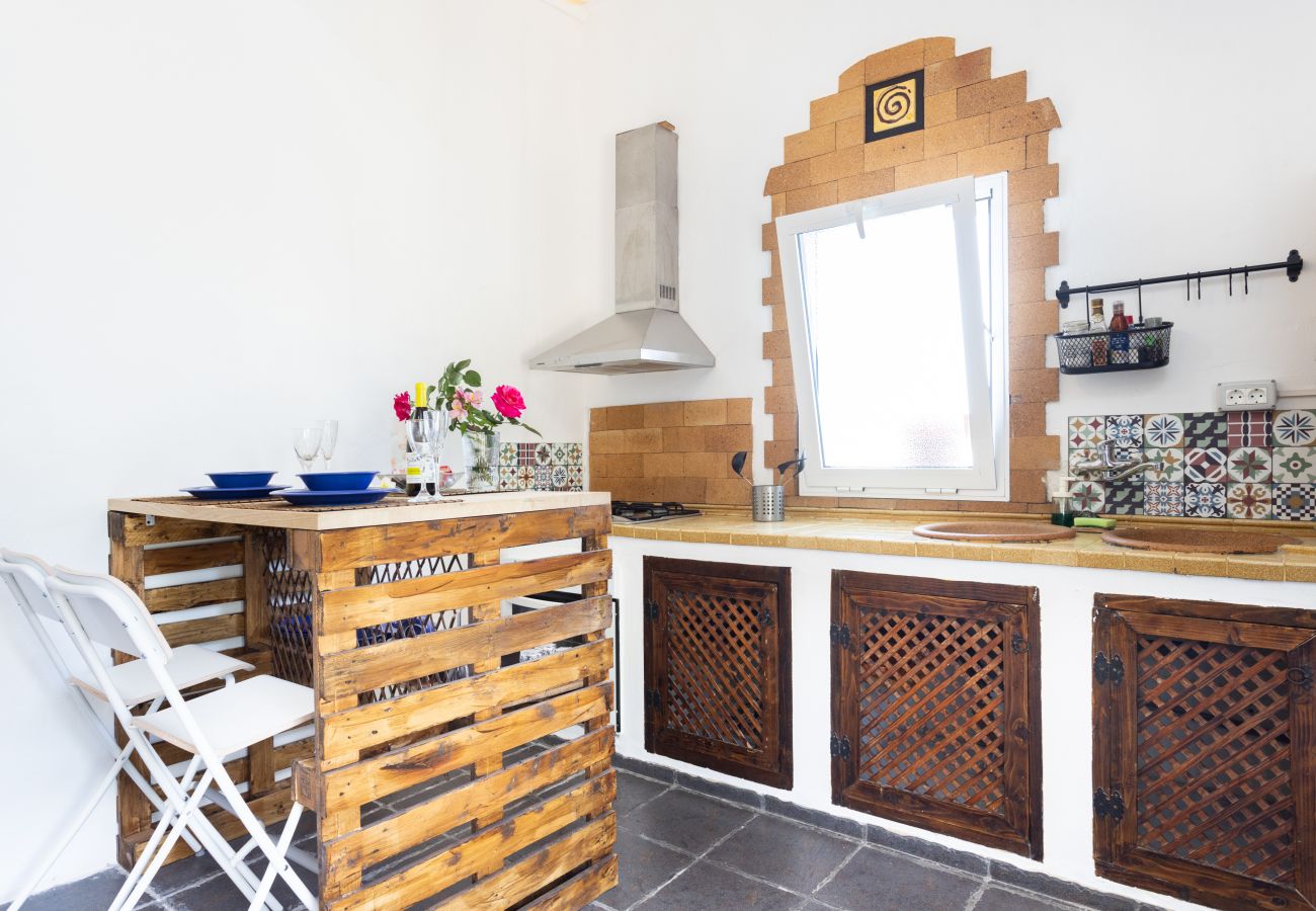 Estudio en Candelaria - ARAYA MUY MÍA 3